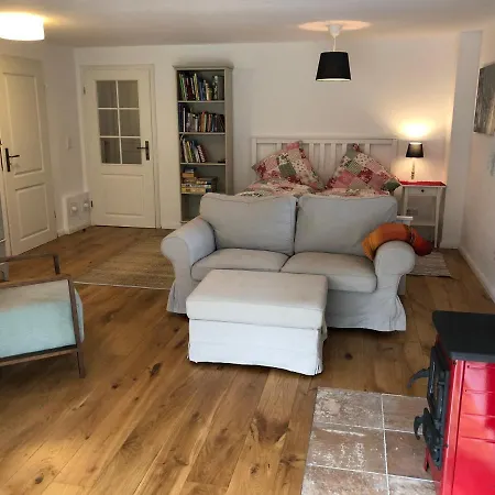 Am Waldrand Mit Sauna アパート *