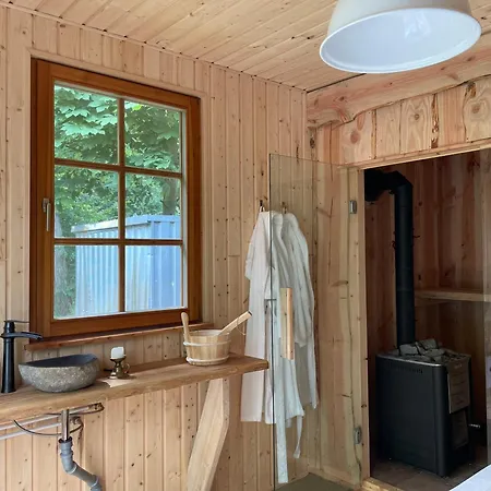 アパート Am Waldrand Mit Sauna *